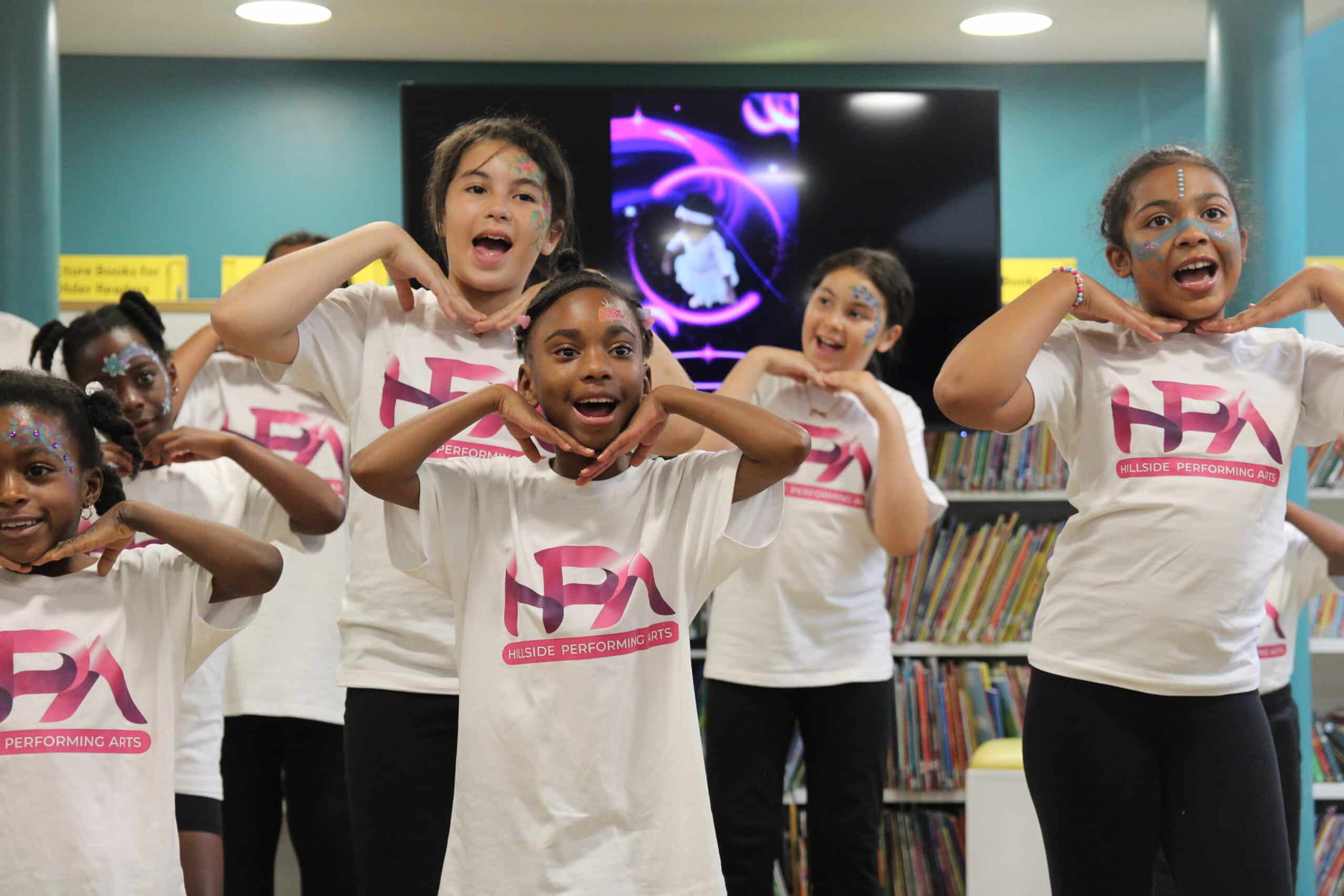 Children singing in a choir